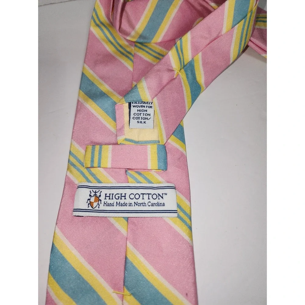 Excellent condition‎ hand woven High Cotton pastel tie